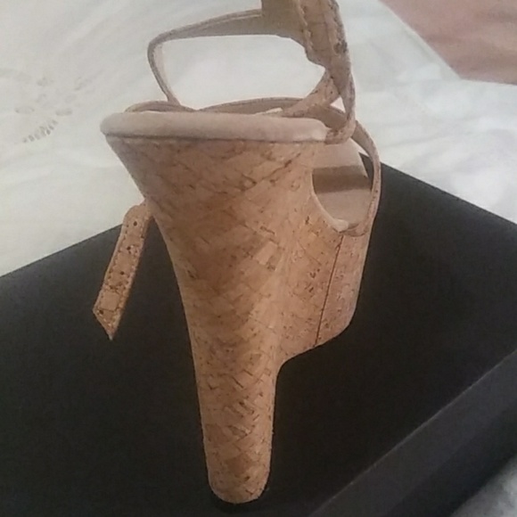 Shoes - Picture 2 of 4